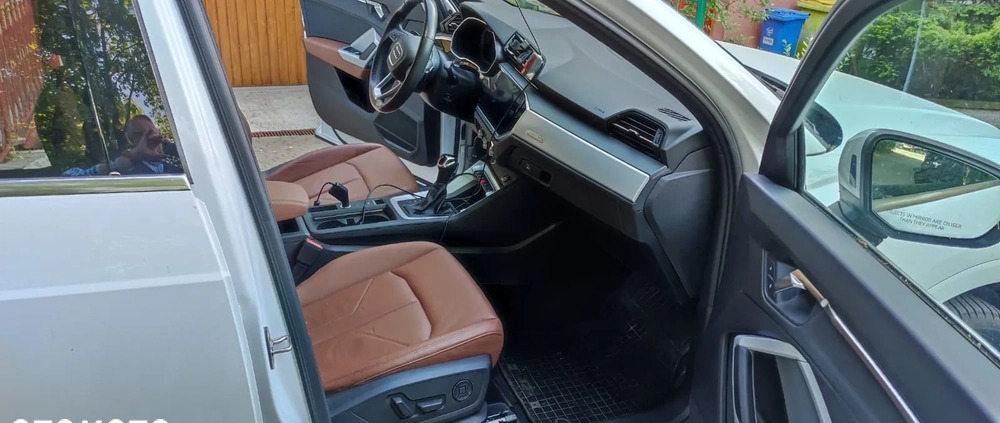Audi Q3 cena 142000 przebieg: 54000, rok produkcji 2020 z Skierniewice małe 191